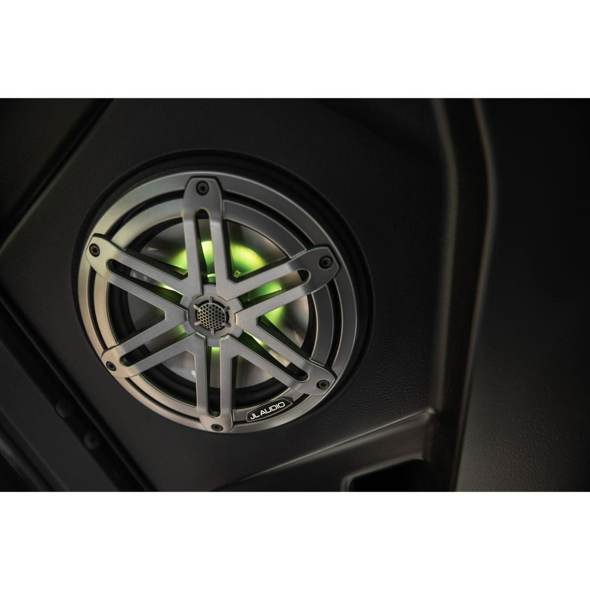Крыша с аудиосистемой JL Audio для Traxter