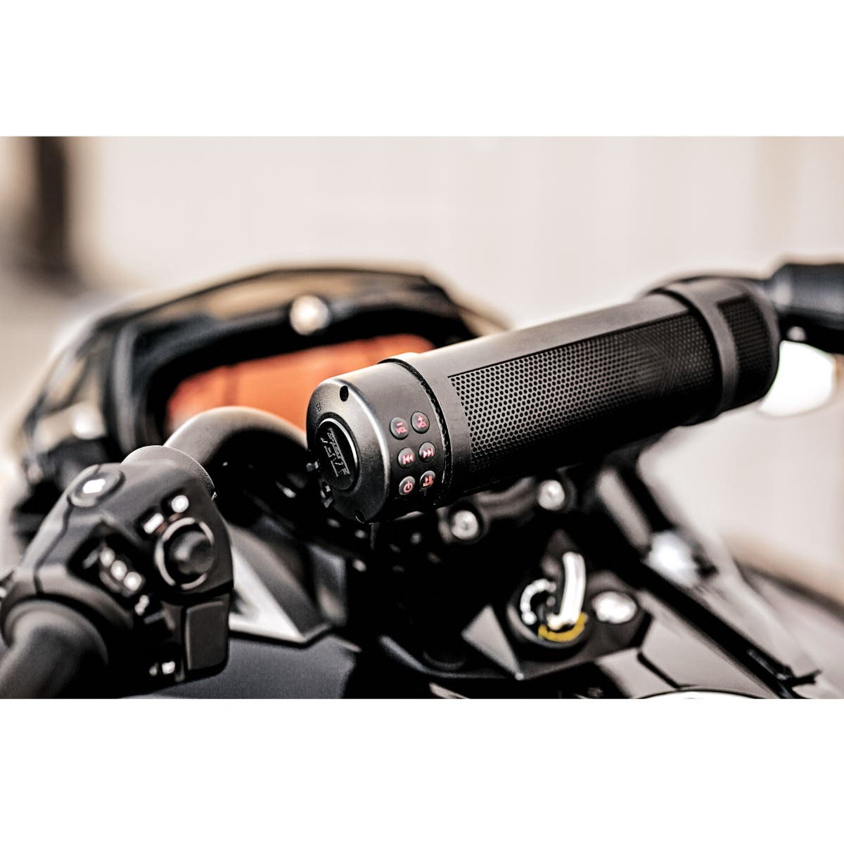 Аудиосистема ROADTHUNDER SOUNDBAR производства MTX
